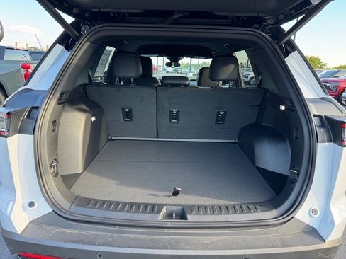 New 2026 Chevrolet Equinox RS image 13