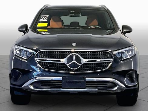 Used 2026 Mercedes-Benz GLC 300 4MATIC image 3