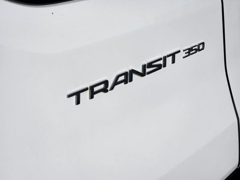 Used 2023 Ford Transit 350 XLT image 11