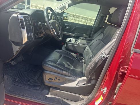 Used 2018 Chevrolet Silverado 1500 LT w/ Texas Edition image 9