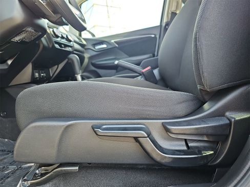 Used 2017 Honda Fit EX image 28