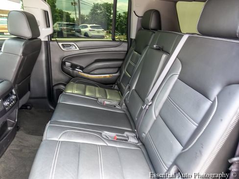 Used 2017 GMC Yukon XL Denali w/ Open Road Package AWD/4WD image 15