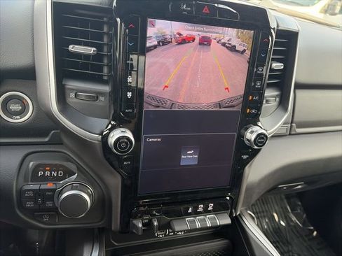 New 2026 RAM 1500 4x4 Crew Cab image 16