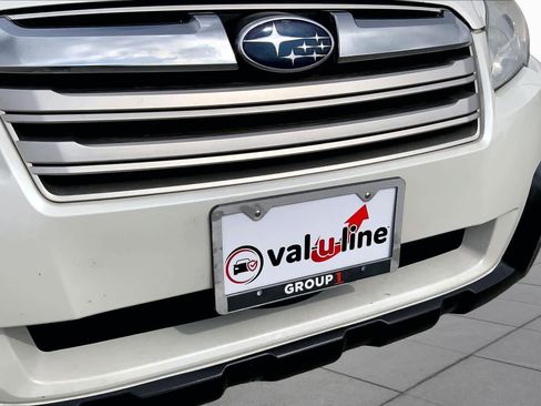 Used 2014 Subaru Outback 2.5i Premium w/ Accessory Value Package (OYT) AWD/4WD image 28