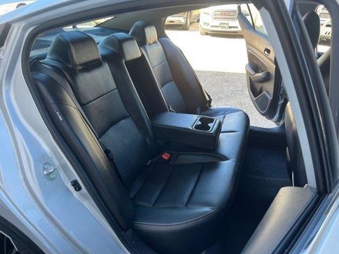 Used 2024 Nissan Altima 2.5 SR w/ SR Premium Package FWD image 24