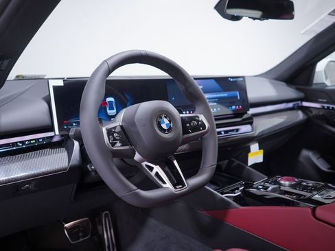 New 2026 BMW 540i xDrive w/ M Sport Package image 6