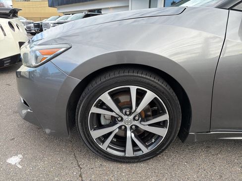 Used 2017 Nissan Maxima 3.5 SL image 11