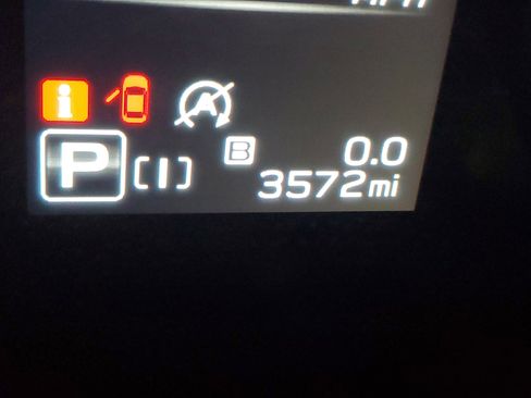 Used 2025 Subaru Crosstrek 2.5i Limited w/ Crosstrek Mirror Package image 27