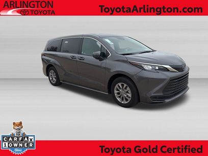 Used 2025 Toyota Sienna LE