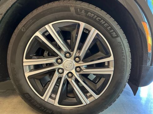 Certified 2024 Cadillac Lyriq Luxury w/ LPO, Floor Liner Package AWD/4WD image 7