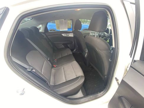 Certified 2024 Kia Forte LXS FWD image 22