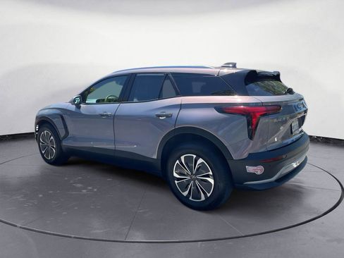 Used 2024 Chevrolet Blazer EV LT AWD/4WD image 5