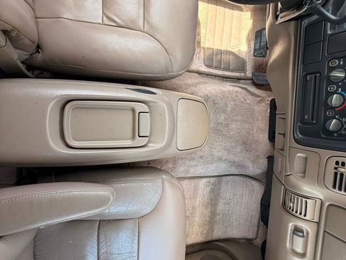 Used 1998 GMC Yukon 2WD 4-Door w/ Marketing Opt Pkg 5 image 18