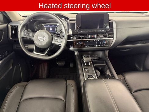 Used 2023 Nissan Pathfinder SL AWD/4WD image 8