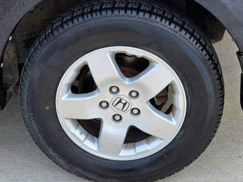 Used 2005 Honda Element EX image 28