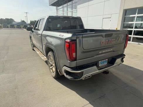 Used 2021 GMC Sierra 1500 SLT AWD/4WD image 5
