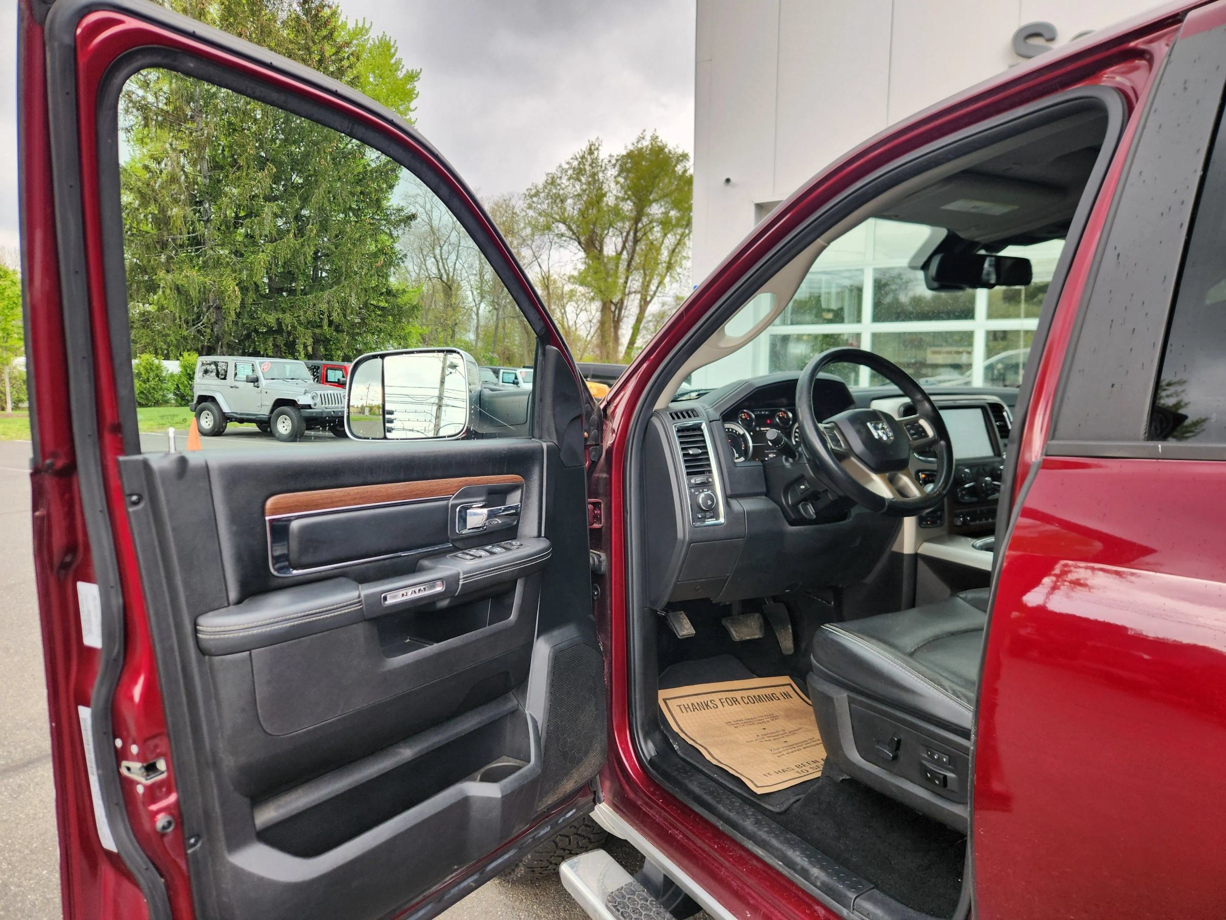 Used 2017 RAM 1500 Laramie w/ Convenience Group AWD/4WD image 44