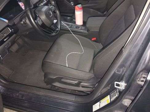 Used 2022 Honda Civic EX image 10