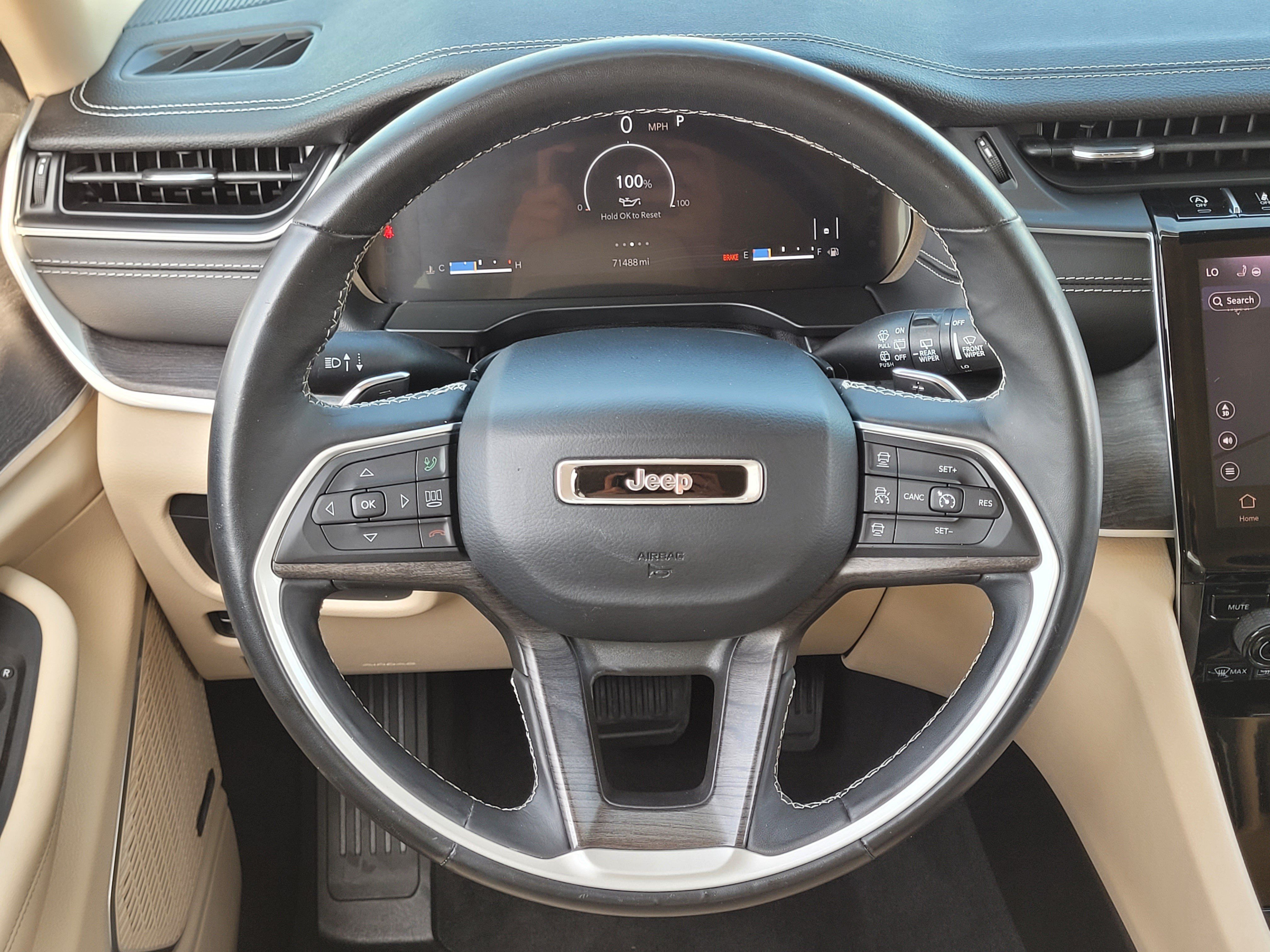 Used 2021 Jeep Grand Cherokee L Limited RWD image 11