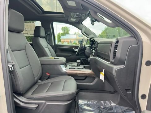 New 2026 Chevrolet Silverado 1500 RST w/ Convenience Package II AWD/4WD image 7