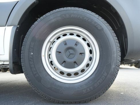 Used 2024 Mercedes-Benz Sprinter 144 Cargo image 12