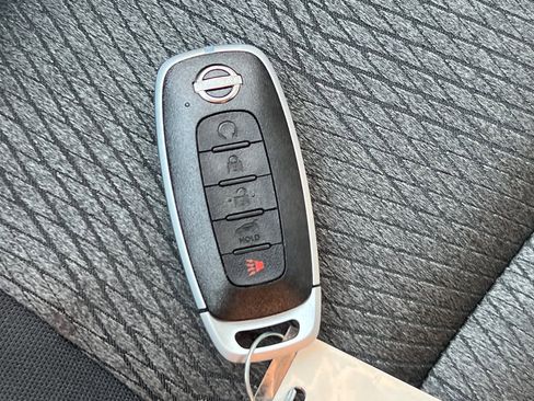 New 2026 Nissan Rogue SV image 25