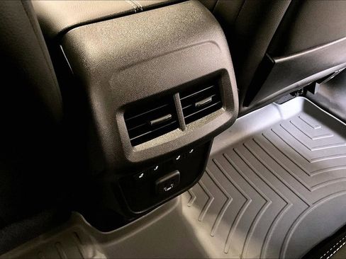 Used 2022 GMC Terrain Denali w/ Denali Premium Package image 33