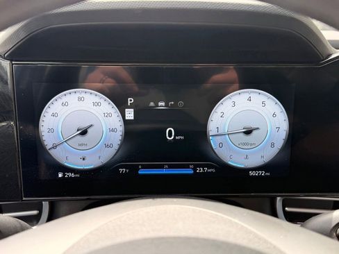 Used 2024 Hyundai Elantra SEL FWD image 14