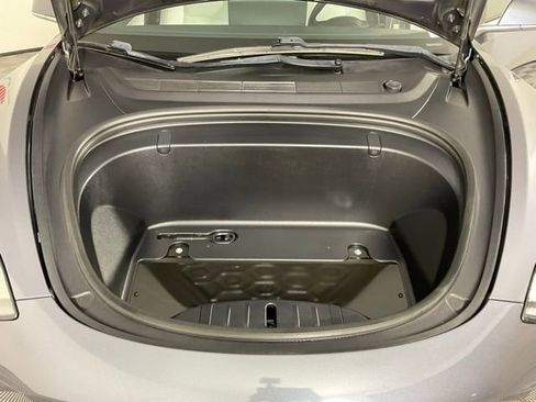 Used 2018 Tesla Model 3 Long Range image 9