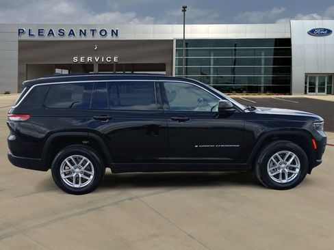 Used 2025 Jeep Grand Cherokee L Laredo w/ Luxury Tech Group I RWD image 6