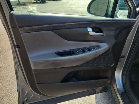 Used 2019 Hyundai Santa Fe SE FWD image 21