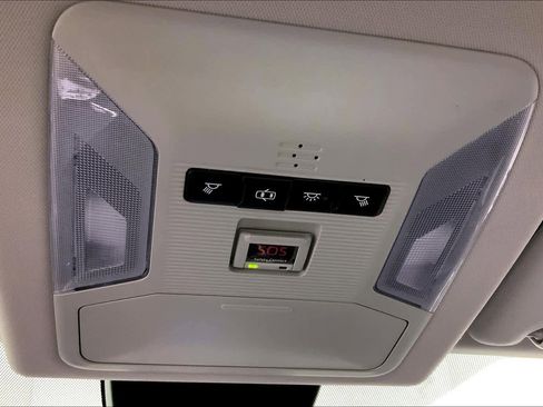 Used 2019 Toyota RAV4 LE w/ All Weather Liner Package AWD/4WD image 32