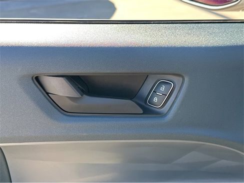 New 2025 Ford Maverick XL image 36