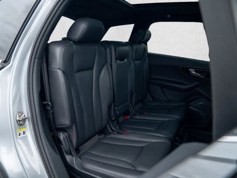 Used 2019 Audi Q7 3.0T Premium Plus w/ Premium Plus Package AWD/4WD image 26
