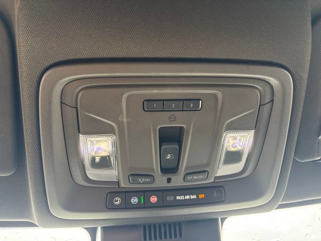 Used 2025 Chevrolet Silverado 1500 LTZ w/ Technology Package AWD/4WD image 26