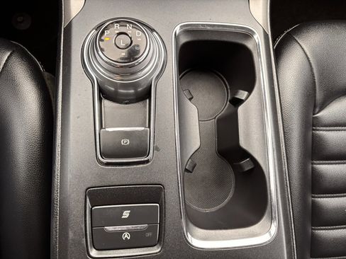 Used 2020 Ford Fusion SEL image 14