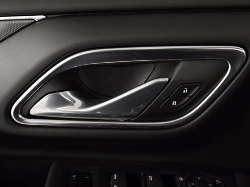 Used 2023 Chevrolet Suburban RST image 34