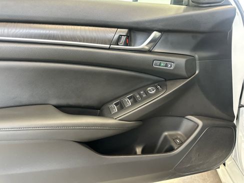 Used 2020 Honda Accord EX-L image 16