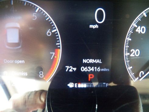 Used 2024 Honda HR-V LX image 19