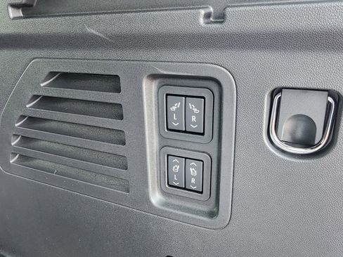 New 2026 Buick Enclave Sport Touring w/ Power Package image 51