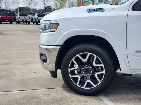 Used 2025 RAM 1500 Laramie image 7