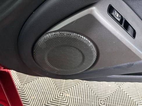 Used 2012 Mitsubishi Eclipse image 29