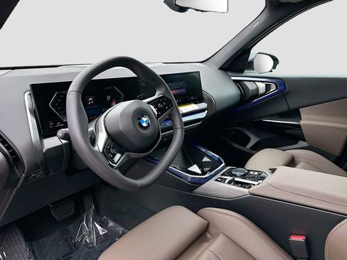 Used 2026 BMW X3 xDrive30 AWD/4WD image 9