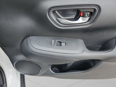 New 2026 Honda HR-V LX image 23