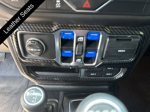 Used 2020 Jeep Wrangler Unlimited Sahara AWD/4WD image 22