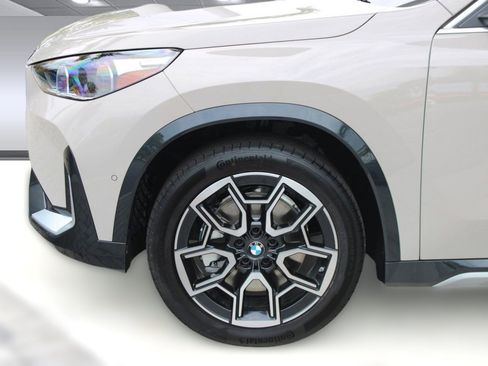 Used 2026 BMW X1 xDrive28i image 12