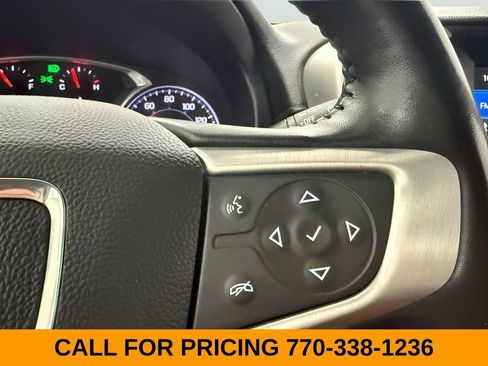 Used 2022 GMC Terrain SLT AWD/4WD image 19