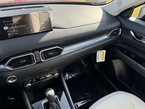 New 2025 MAZDA CX-5 AWD 2.5 S w/ Preferred Package image 23