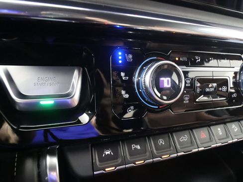 Used 2023 GMC Sierra 1500 Denali Ultimate image 21