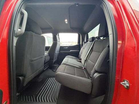 Used 2022 Chevrolet Silverado 1500 Custom image 9